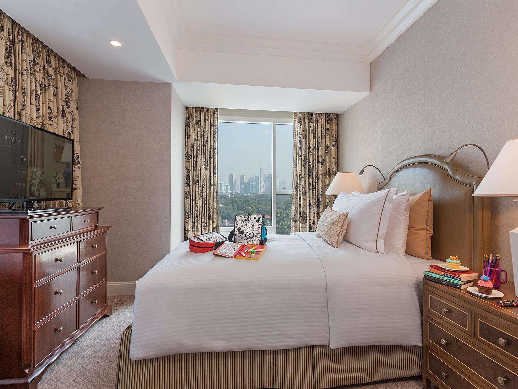 Discovery Primea Makati City Екстериор снимка A bedroom at the hotel