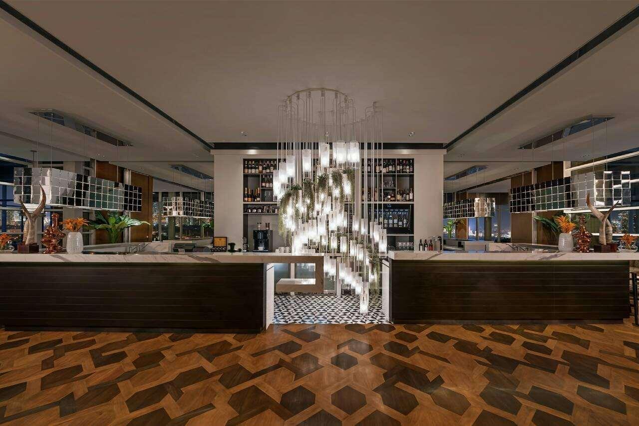 Discovery Primea Makati City Екстериор снимка The bar at the hotel