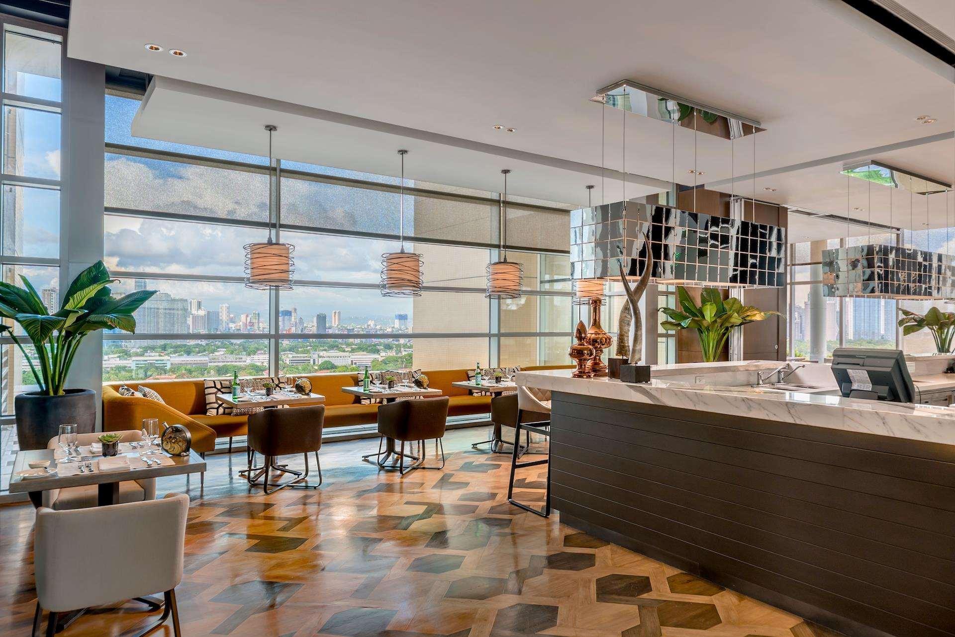 Discovery Primea Makati City Екстериор снимка The Club at Miami International Airport